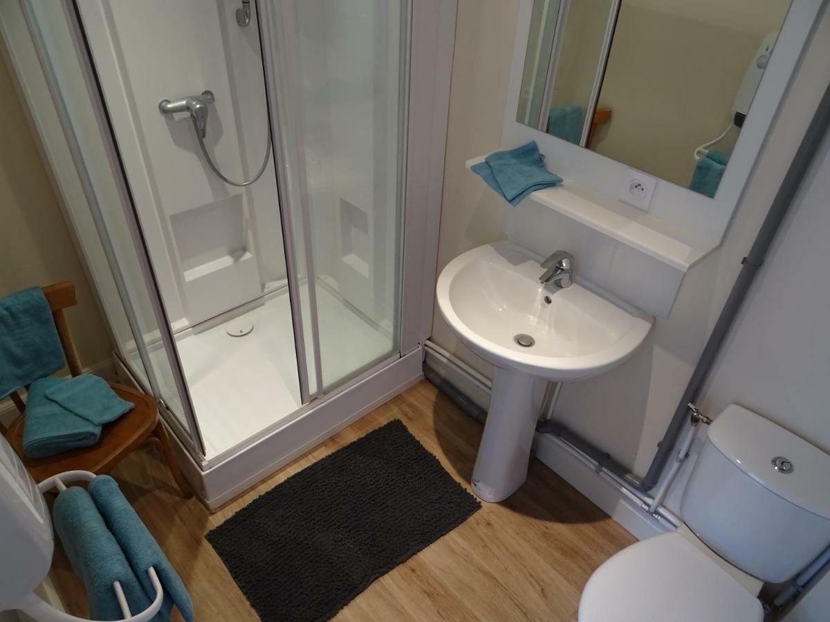 Au Pied Du Beffroi Apartment Arras Bagian luar foto